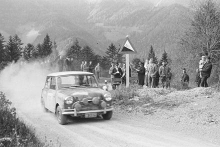 BMC Mini Cooper.