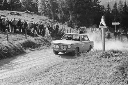 BMW 2000 Ti.