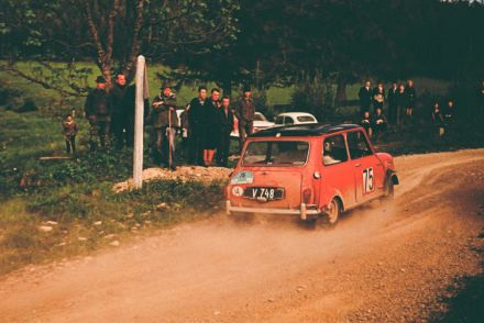 BMC Mini Cooper.