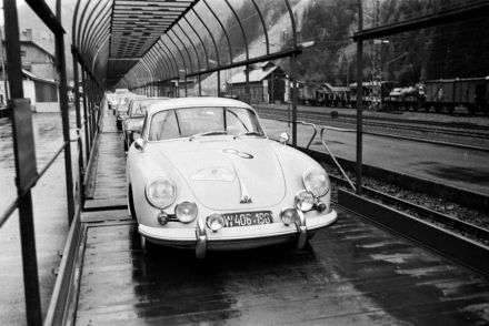 Porsche 356.