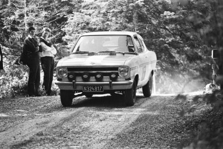 Opel Kadett coupe.