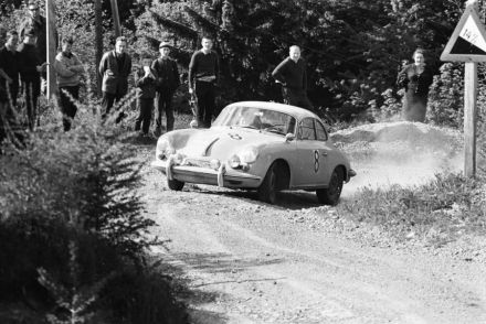 Porsche 356.