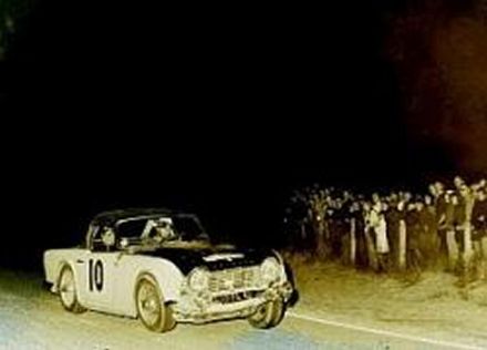 Patrick Gonet i Alain Carpentier – Triumph TR4.