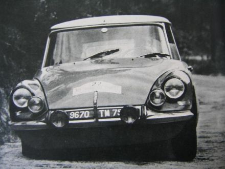 Neyret i Terramorsi – Citroen DS 21.