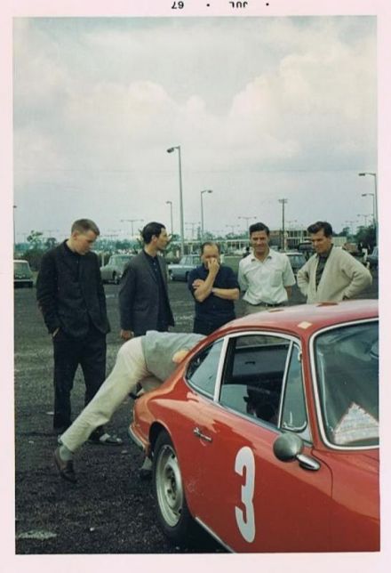 Vic Elford i Terry Harryman – Porsche 911S.