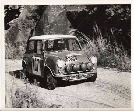Paddy Hopkirk i Ron Crellin – Morris Mini Cooper S.