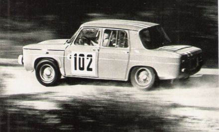 Sylvia Österberg i Ingalill Edenring – Renault 8 Gordini.