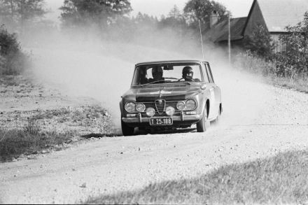 Alfa Romeo Giulia Super