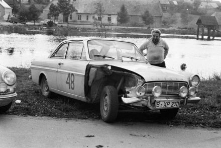 Ford Taunus coupe