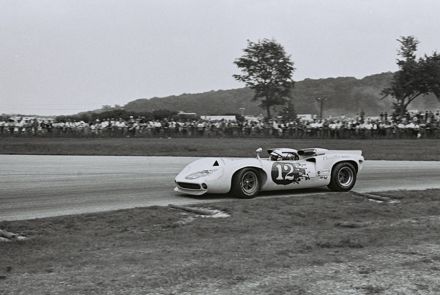    Roger McCluskey – Lola T70 Mk.2 Chevrolet.