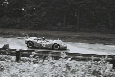 Bud Morley – McLaren Elva Mark II Chevrolet.