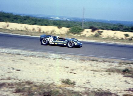 Frank Matich – Matich SR3R Repco Brabham.