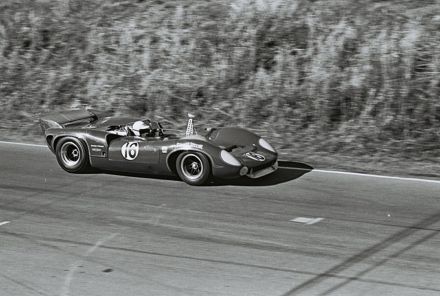 George Follmer – Lola T70 Mk.3 Chevrolet.