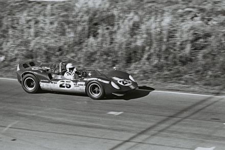 Charlie Hayes – McKee Mk.7 Oldsmobile.