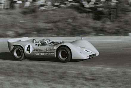 Bruce McLaren – McLaren M6A Chevrolet.