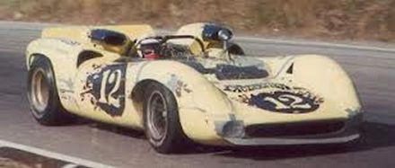 Roger McCluskey – Lola T70 Mk.2 Chevrolet.
