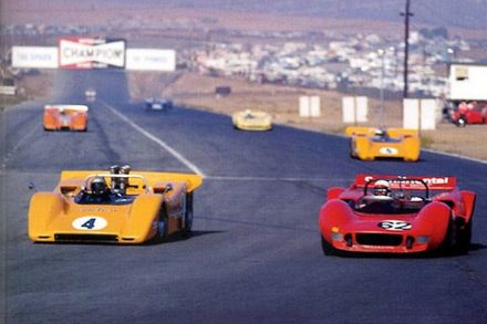 Nr.4.Bruce McLaren – McLaren M6A Chevrolet, nr.62.Roy Kumnick – Hamill SR3 Chevrolet.