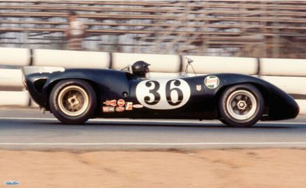 Dan Gurney – Lola T70 Mk.3B Ford.