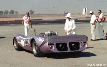Mario Andretti – Honker II Ford.