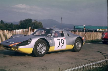 Francisco Alemany – Porsche 904 GTS.