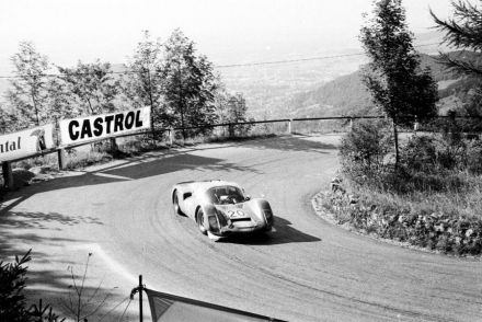 Porsche Carrera 6.