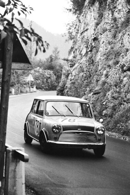 BMC Mini Cooper.