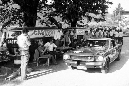 Ford Mustang.