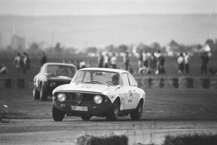 Alfa Romeo GTA