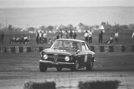 Alfa Romeo GTA