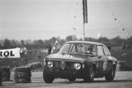 Alfa Romeo GTA