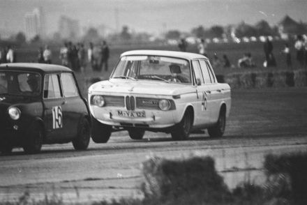 Mini i BMW