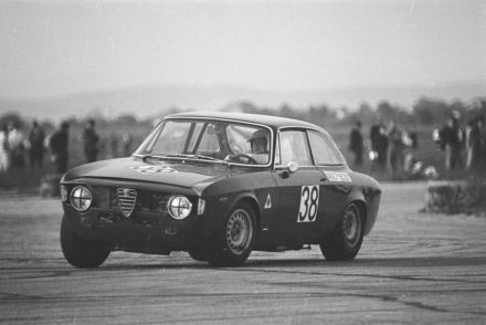 Alfa Romeo GTA