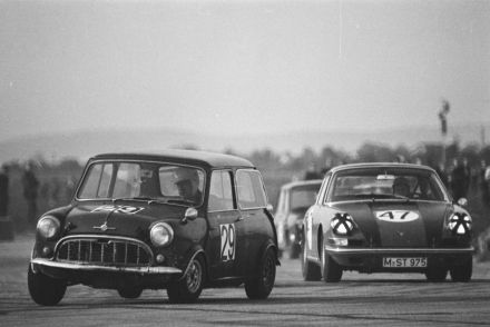 Mini i Porsche