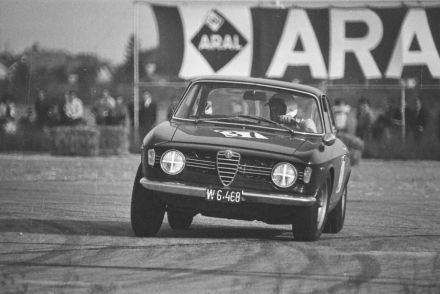 Alfa Romeo GTA