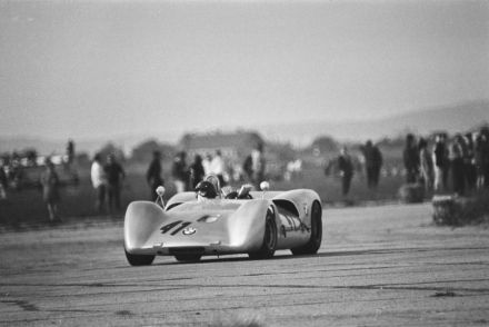 Dieter Quester – Lola T110 BMW.