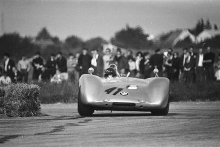 Dieter Quester – Lola BMW