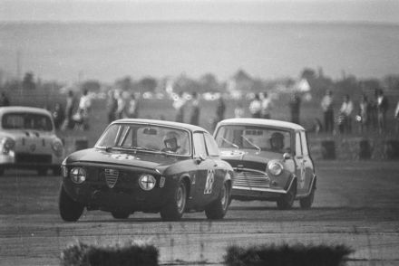 Alfa Romeo i Mini