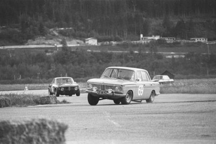 BMW 2000 Ti.