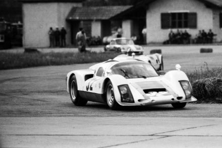 Hans Tschiemer – Porsche 906.