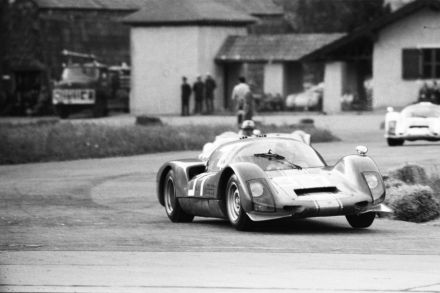 Porsche 906