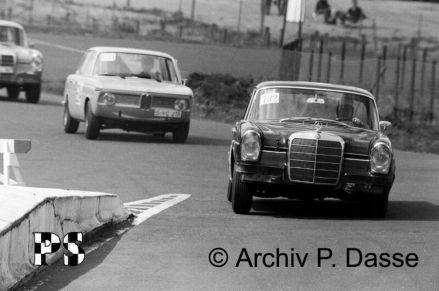 Mercedes i BMW