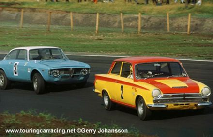 Ford Lotus Cortina i Alfa Romeo GTA.