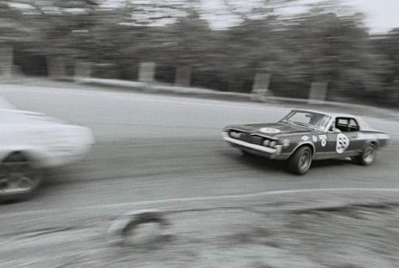 Dan Gurney – Mercury Cougar.