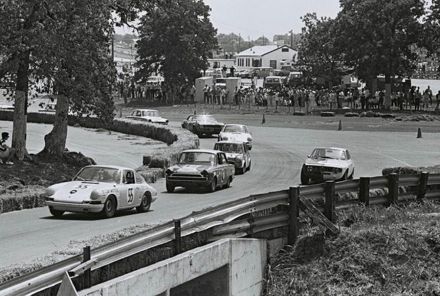 Nr.55. Fred Baker – Porsche 911 S.