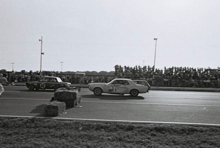 Ford Lotus Cortina i Mustang