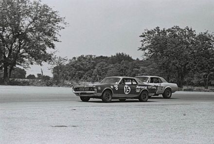 Parnelli Jones – Mercury Cougar.