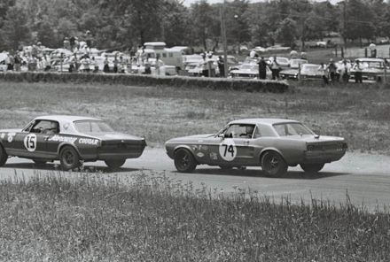Mercury Cougar i Ford Mustang