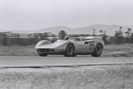 Skip Scott – McLaren Elva Mark III Ford.