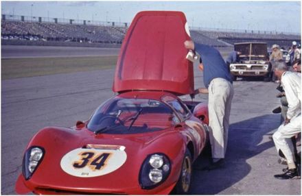 Charlie Kolb i Buck Fult – Ferrari Dino 206 S.