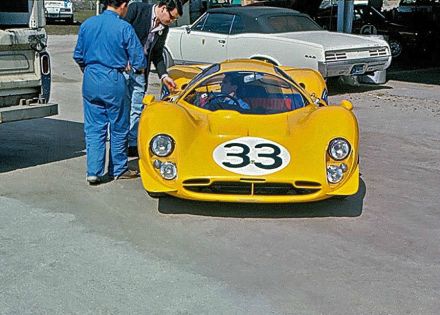 Willie Mairesse i “Beurlys” – Ferrari 412 P.